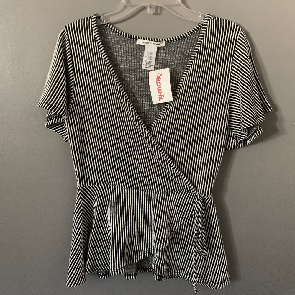 NEVER WORN Caution To The Wind wrap blouse